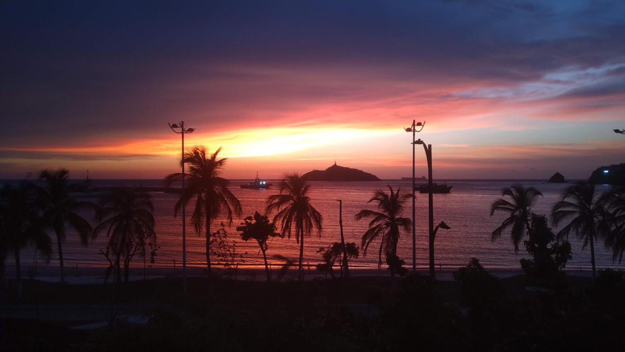 Panamerican Hostel Santa Marta  Eksteriør billede